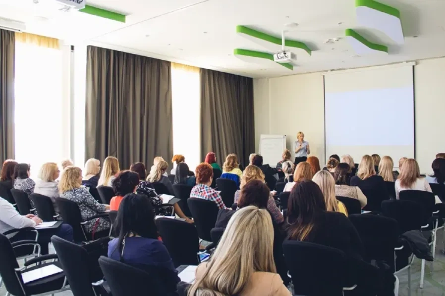 Команда профессионалов 