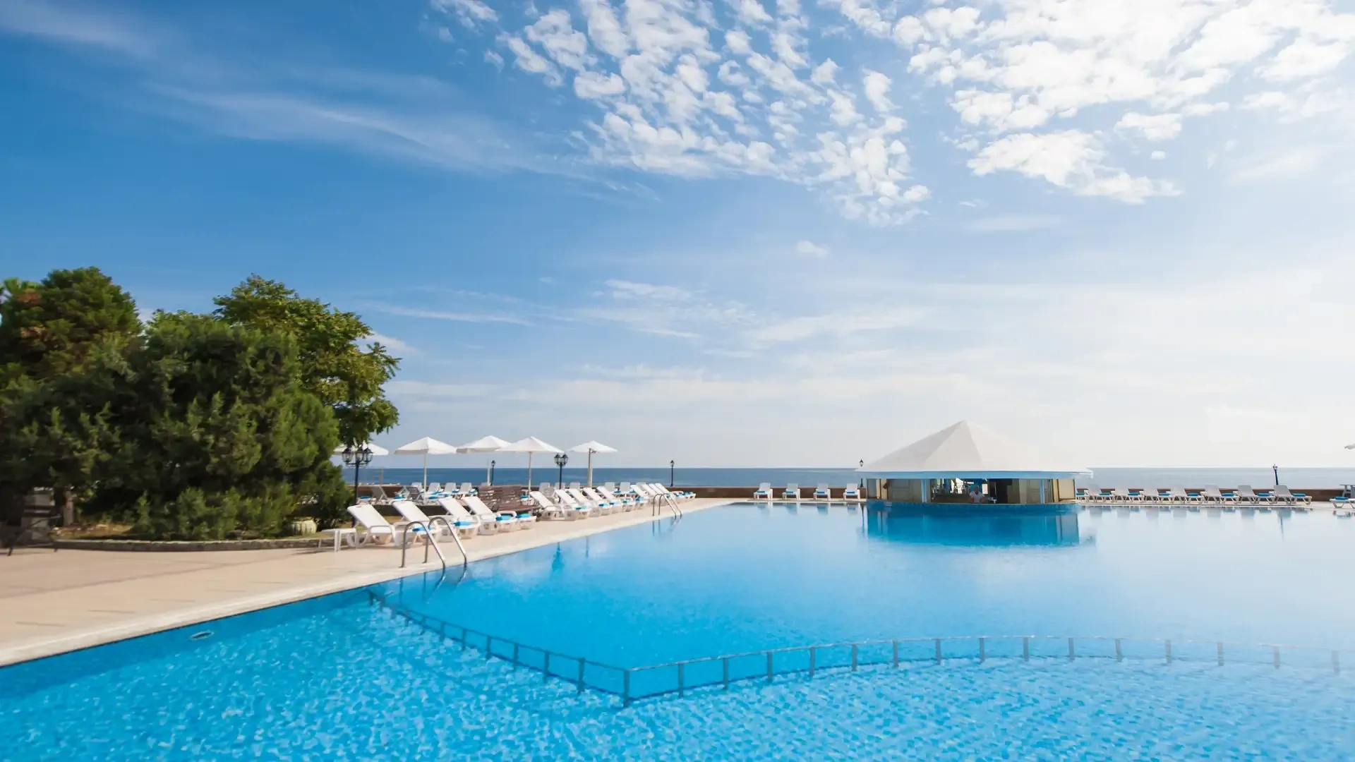 Первая линия