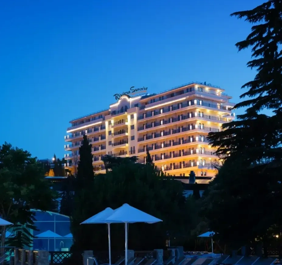 День рождения корпуса Modern