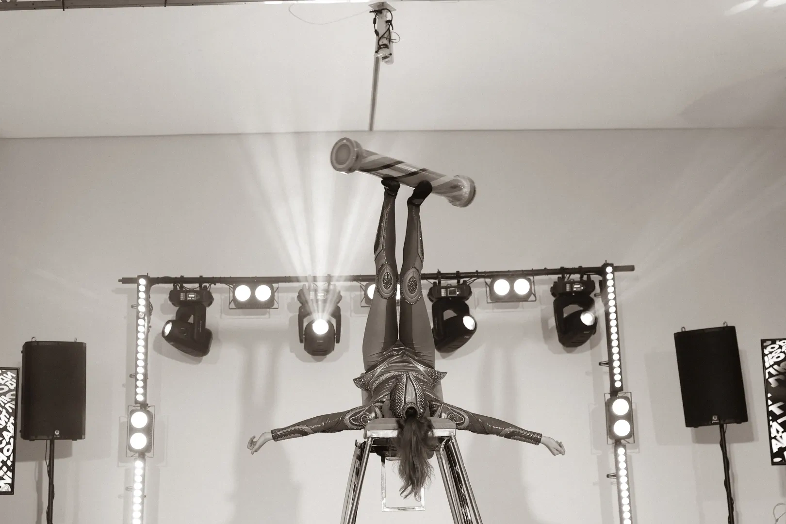 цирк и акробатика в порто маре 