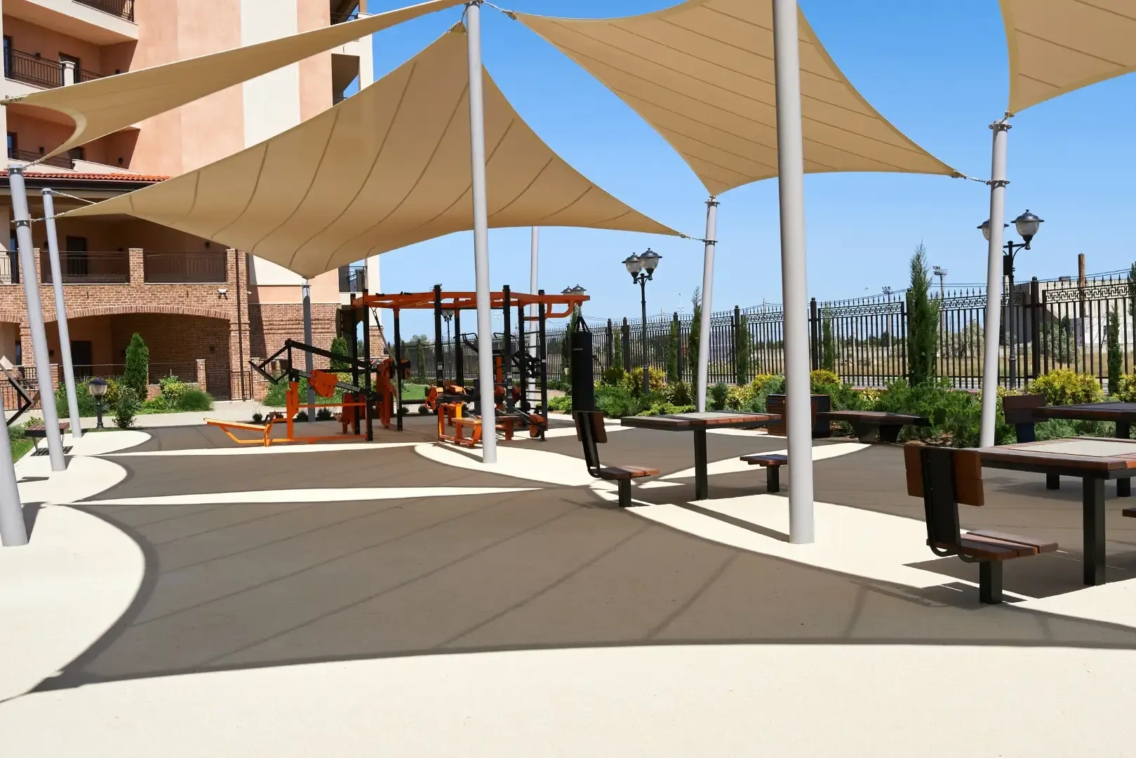 Спортивная площадка