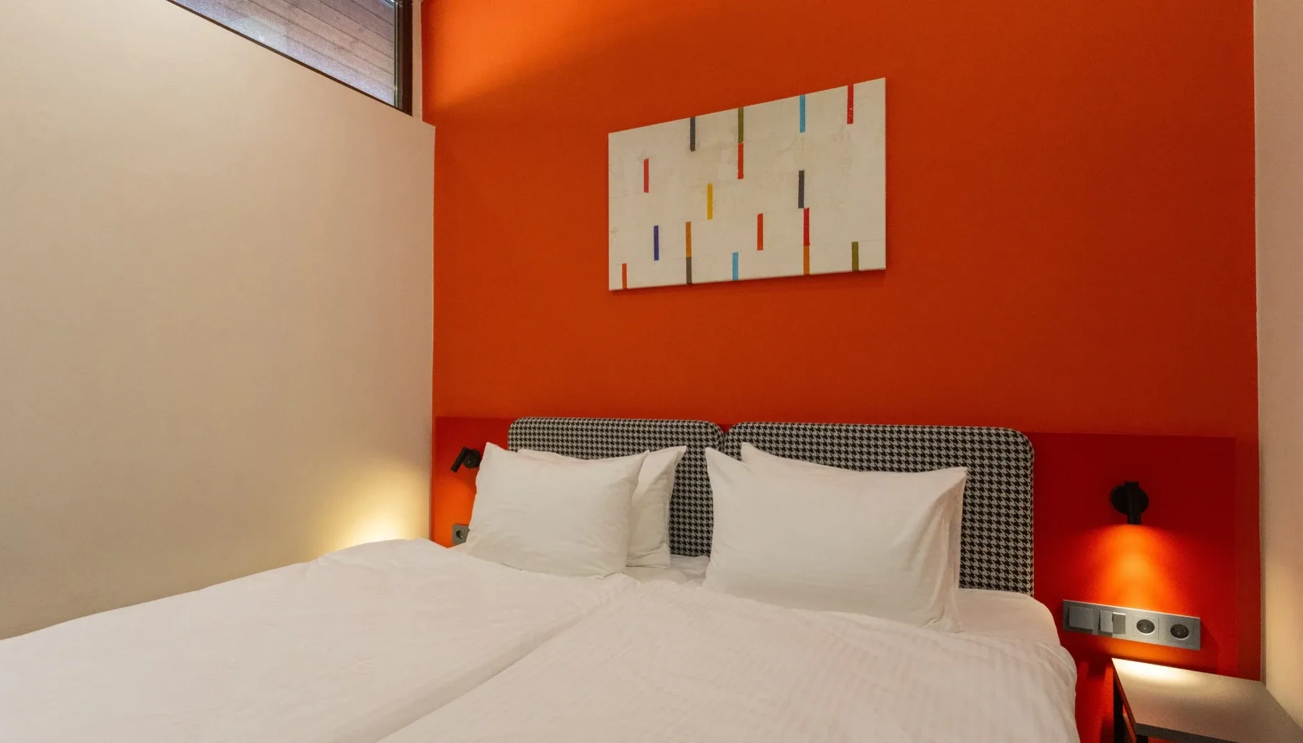 номер стандарт аттик