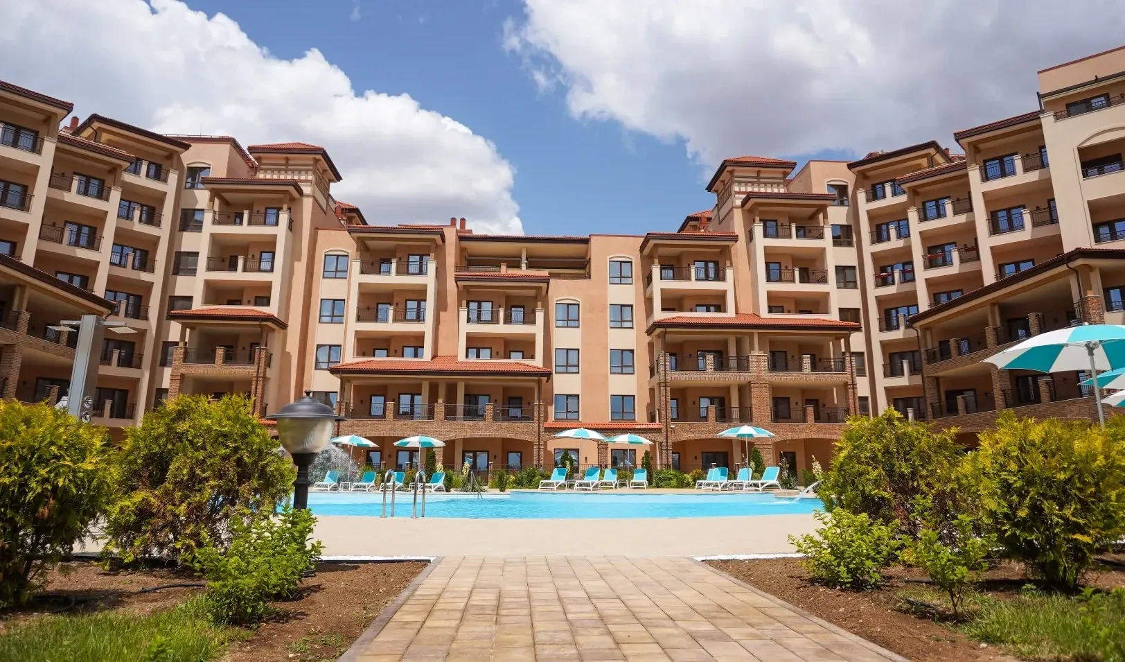 Апартаменты