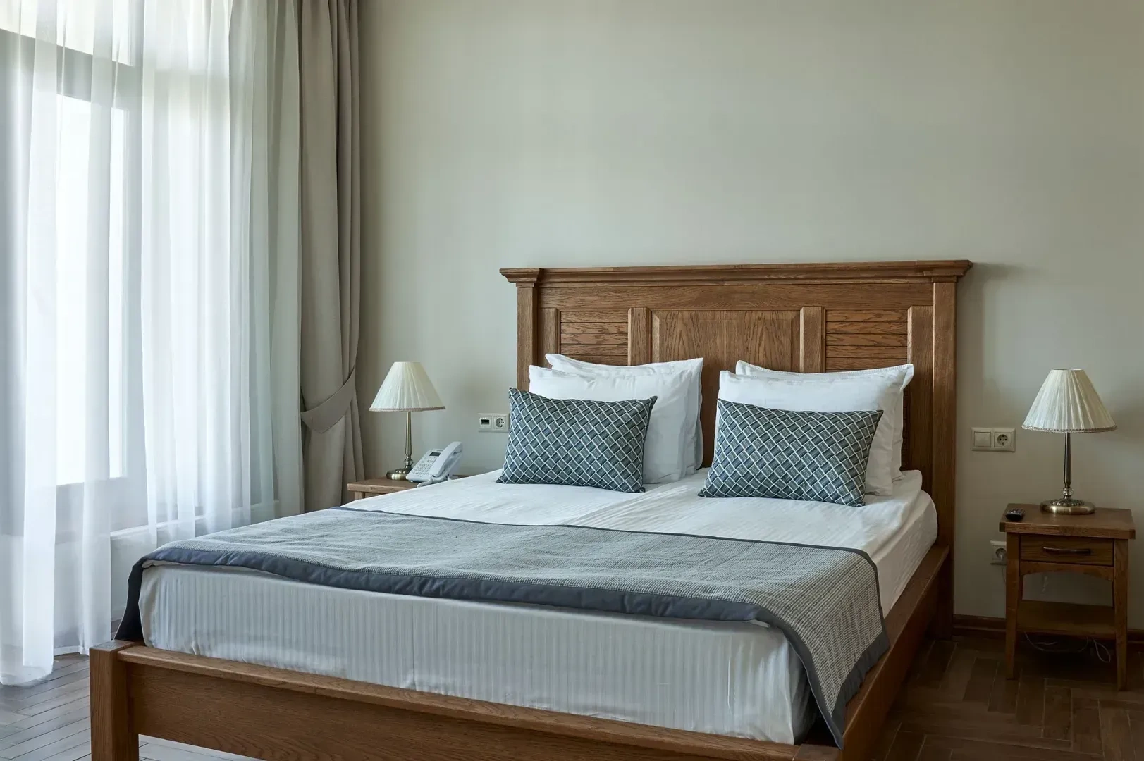 Полулюкс студия