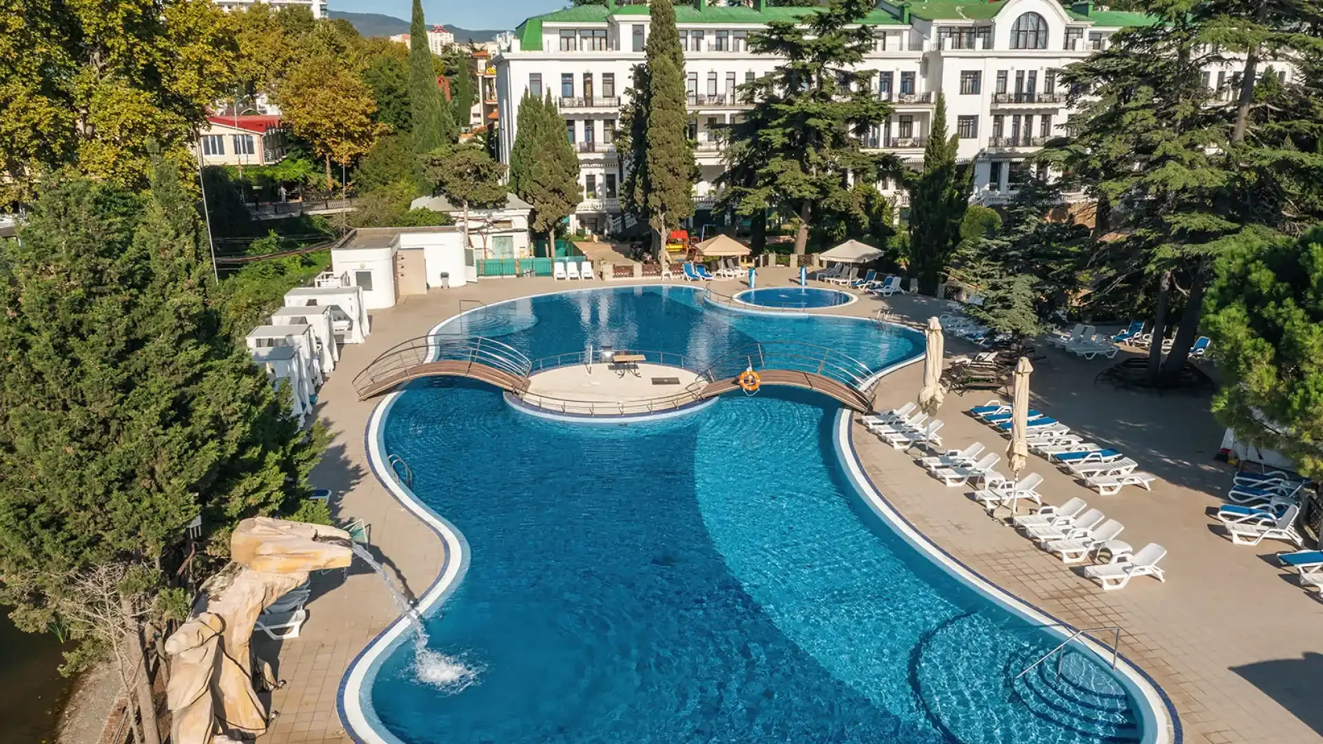 Отель Ривьера