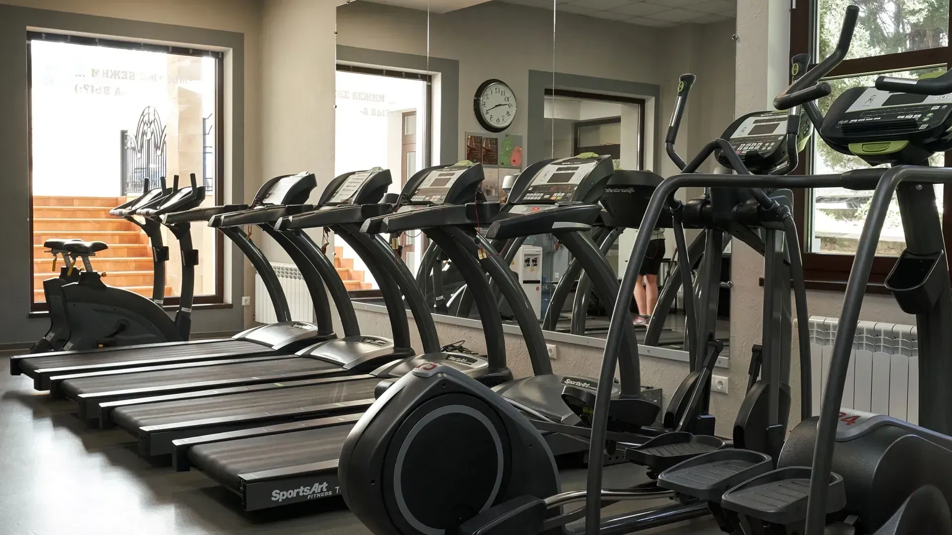 ПОСЕЩЕНИЯ ЗАЛА